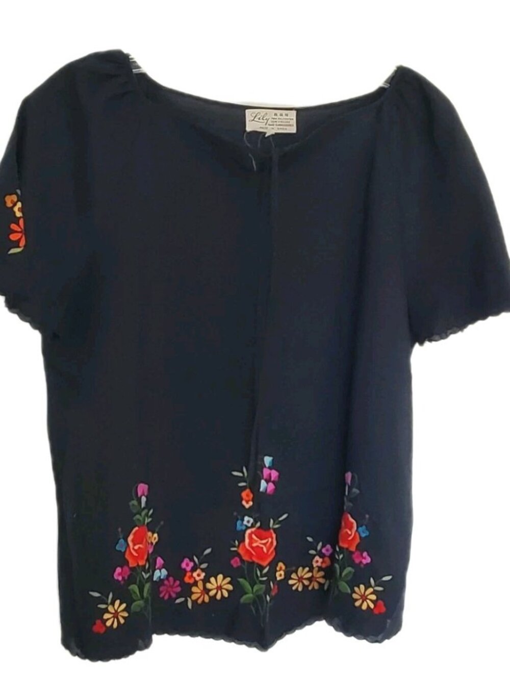 VTG Lily Black Embroidered Floral Peasant Blouse Boho Scalloped Hem Top Sz M